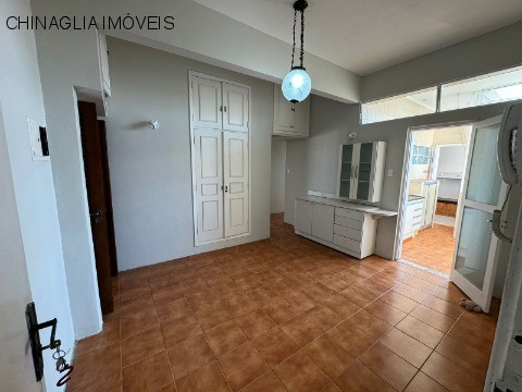 Apartamento à venda com 3 quartos, 128m² - Foto 4