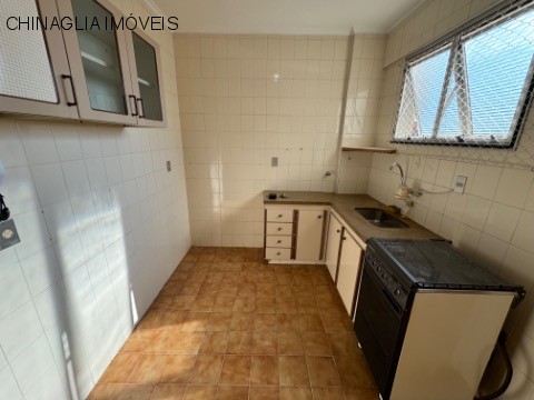 Apartamento à venda com 2 quartos, 80m² - Foto 32