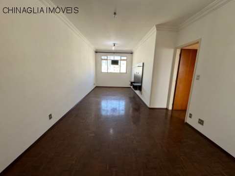 Apartamento à venda com 2 quartos, 80m² - Foto 2