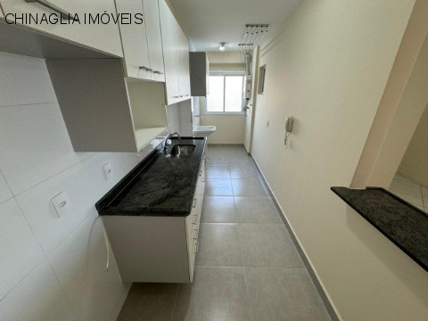 Apartamento para alugar com 2 quartos, 64m² - Foto 2