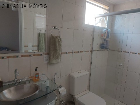 Apartamento à venda com 2 quartos, 68m² - Foto 3