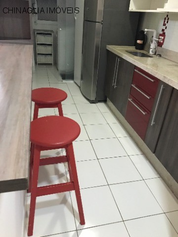 Apartamento para alugar com 2 quartos, 64m² - Foto 2