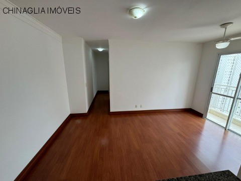 Apartamento para alugar com 2 quartos, 59m² - Foto 6