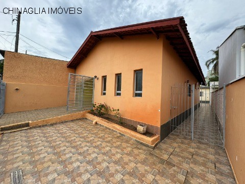 Casa à venda com 2 quartos, 125m² - Foto 3