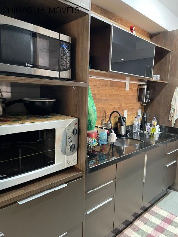 Apartamento à venda com 3 quartos, 77m² - Foto 2