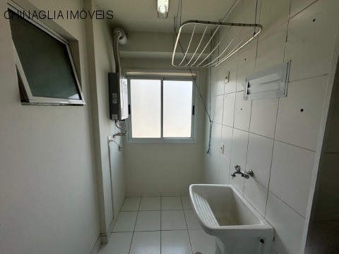 Apartamento para alugar com 2 quartos, 64m² - Foto 9