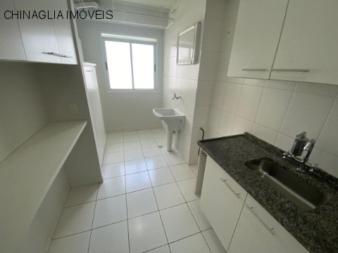 Apartamento para alugar com 3 quartos, 77m² - Foto 8