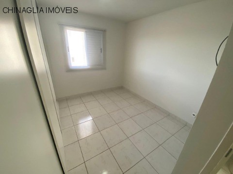 Apartamento para alugar com 3 quartos, 77m² - Foto 47