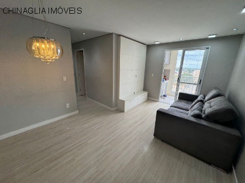 Apartamento para alugar com 3 quartos, 77m² - Foto 3