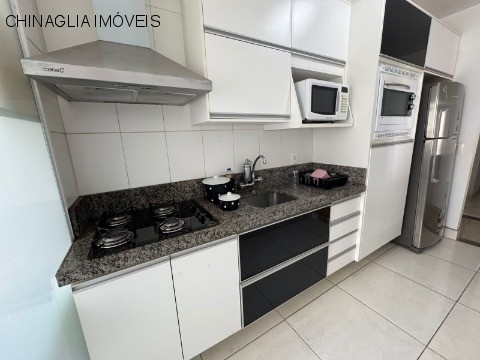 Apartamento à venda com 2 quartos, 64m² - Foto 7