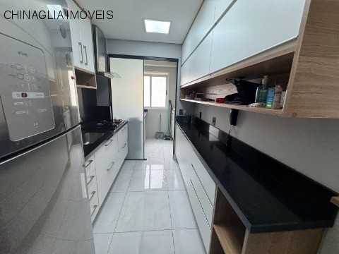 Apartamento para alugar com 3 quartos, 77m² - Foto 10