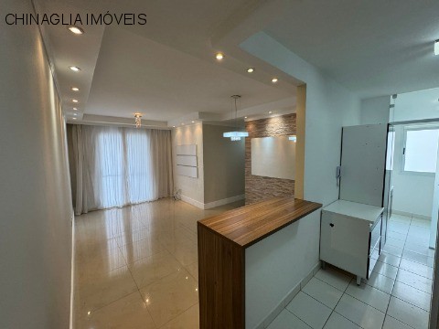 Apartamento para alugar com 3 quartos, 77m² - Foto 4