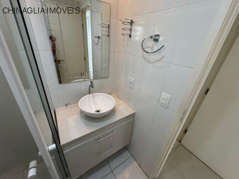 Apartamento para alugar com 3 quartos, 77m² - Foto 62