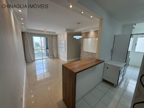 Apartamento para alugar com 3 quartos, 77m² - Foto 2