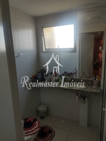 Apartamento à venda com 2 quartos, 64m² - Foto 3