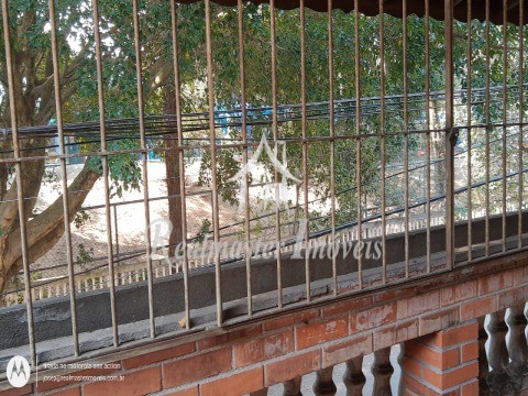 Casa à venda e aluguel com 4 quartos, 160m² - Foto 8