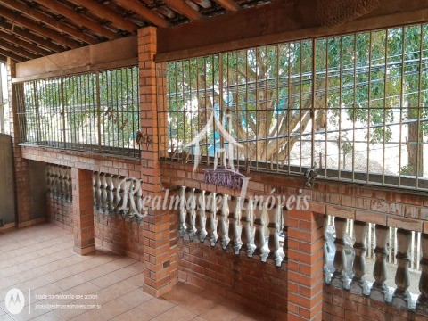 Casa à venda e aluguel com 4 quartos, 160m² - Foto 17