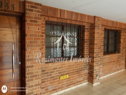 Casa à venda e aluguel com 4 quartos, 160m² - Foto 3