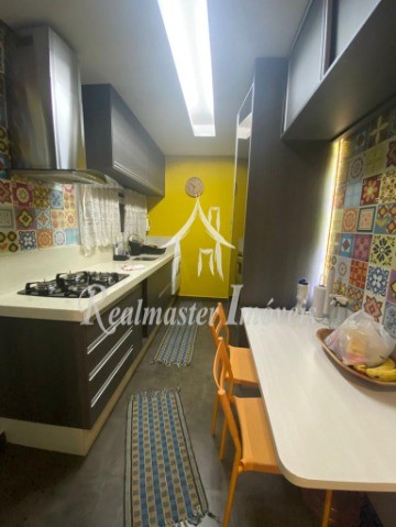 Apartamento à venda com 3 quartos, 107m² - Foto 6