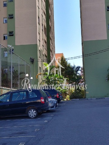 Apartamento à venda com 2 quartos, 57m² - Foto 22