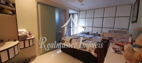 Apartamento à venda com 3 quartos, 156m² - Foto 18