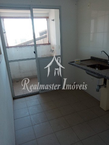 Apartamento à venda com 3 quartos, 60m² - Foto 2