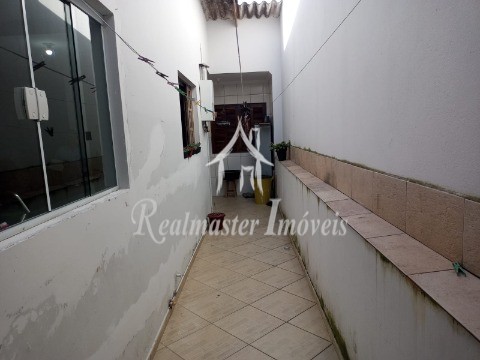 Casa à venda com 2 quartos, 106m² - Foto 22