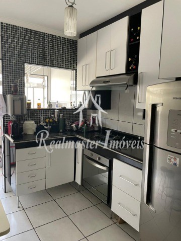 Apartamento à venda com 2 quartos, 62m² - Foto 14