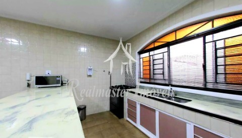 Casa à venda com 3 quartos, 238m² - Foto 26