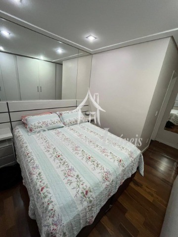 Apartamento à venda com 3 quartos, 96m² - Foto 9