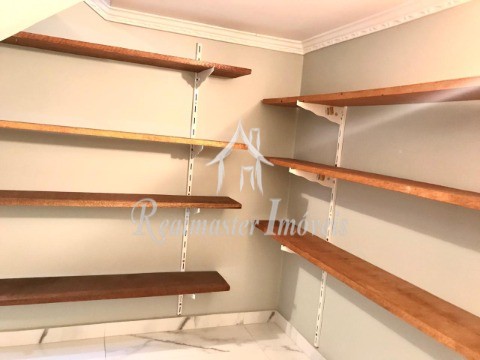 Casa à venda com 5 quartos, 258m² - Foto 19