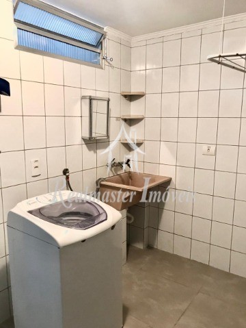 Casa à venda com 5 quartos, 258m² - Foto 12