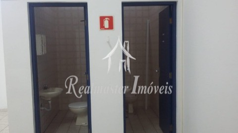 Casa à venda com 3 quartos, 300m² - Foto 13