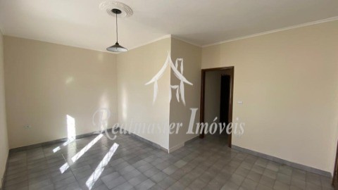 Casa à venda com 3 quartos, 300m² - Foto 5