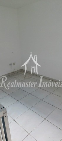 Casa para alugar com 2 quartos, 76m² - Foto 15