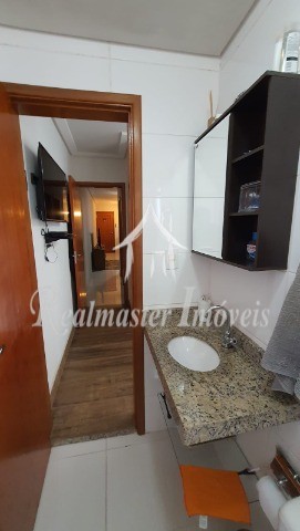 Apartamento à venda com 2 quartos, 60m² - Foto 21