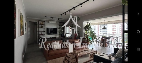 Apartamento à venda com 3 quartos, 162m² - Foto 8