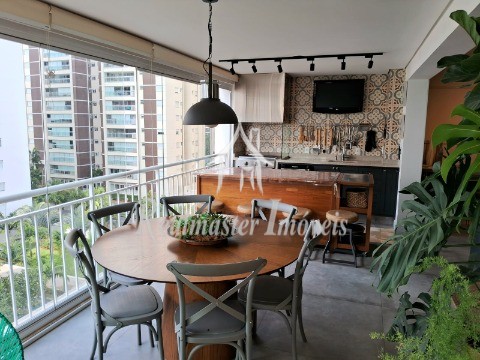 Apartamento à venda com 3 quartos, 162m² - Foto 1