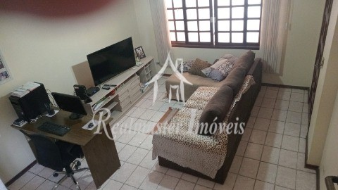 Sobrado à venda com 2 quartos, 125m² - Foto 2