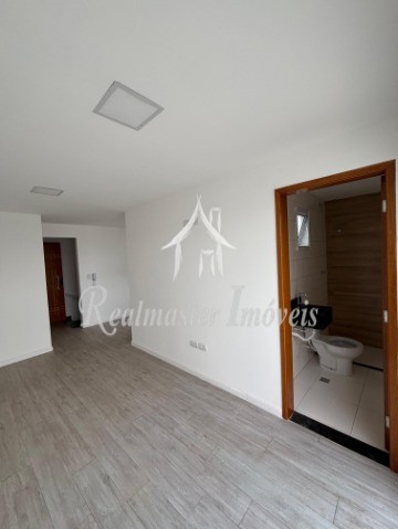 Cobertura à venda com 2 quartos, 76m² - Foto 2