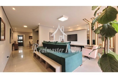 Sobrado, 3 quartos, 292 m² - Foto 1