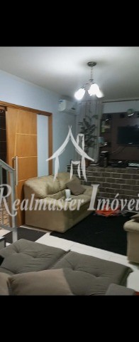 Casa, 3 quartos, 190 m² - Foto 1