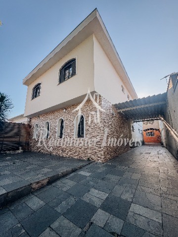 Casa, 5 quartos, 220 m² - Foto 1