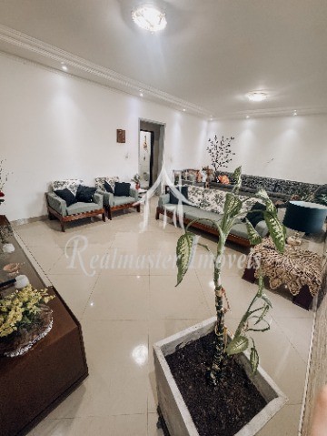 Casa, 5 quartos, 220 m² - Foto 6