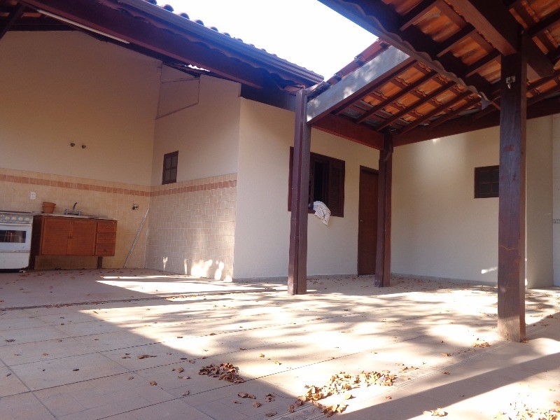 Casa à venda com 3 quartos, 275m² - Foto 24