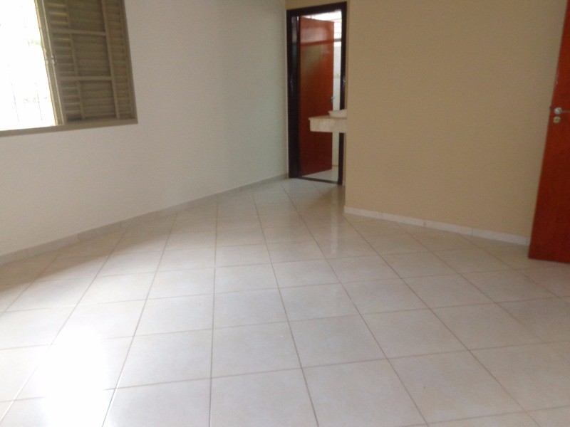 Casa à venda com 3 quartos, 120m² - Foto 25