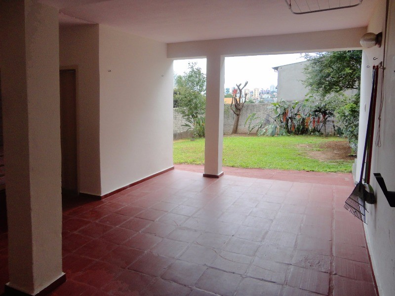 Casa à venda com 3 quartos, 191m² - Foto 3