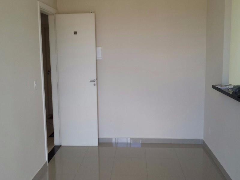 Apartamento à venda com 2 quartos, 52m² - Foto 7