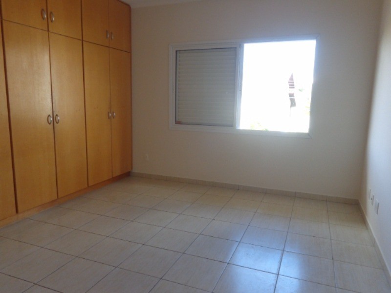 Casa à venda com 4 quartos, 280m² - Foto 9