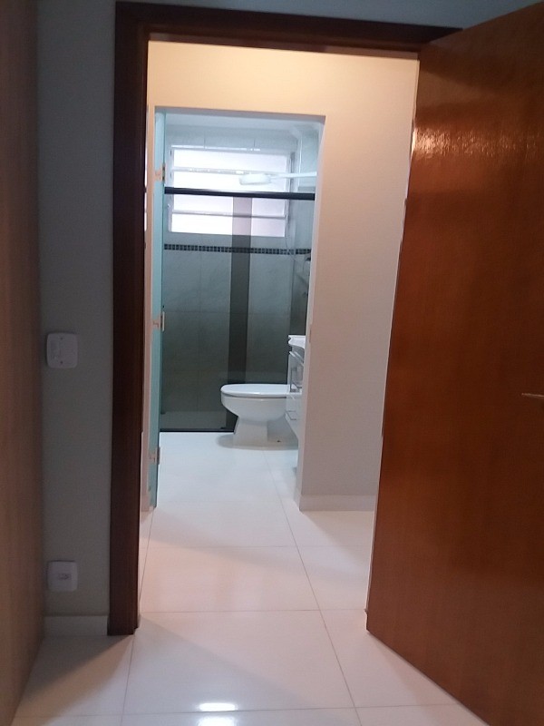 Apartamento à venda com 2 quartos, 65m² - Foto 10